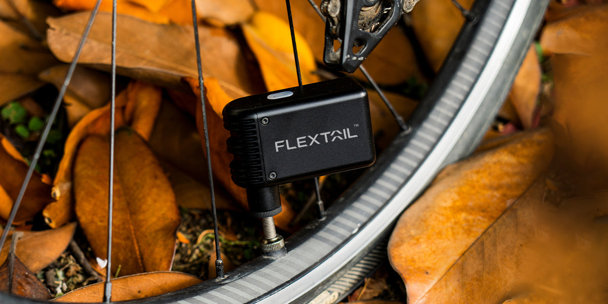 TINY BIKE PUMP:tiny cordless pump that you should take along for the ride