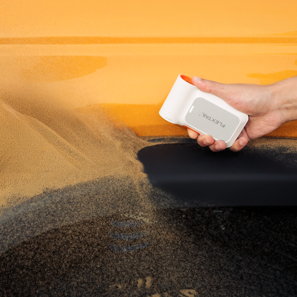 BLAST AIR - 212g Card-Size, Wireless-Charging Air Duster