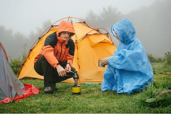 Essential Tips for Camping in the Rain: Stay Dry & Enjoy the Great Outdoors