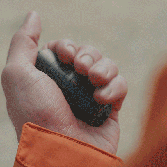 FLEXTAIL ZERO PUMP - World's Smallest Pump for Sleeping Pads FLEXTAIL ZERO PUMP - World's Smallest Pump for Sleeping Pads